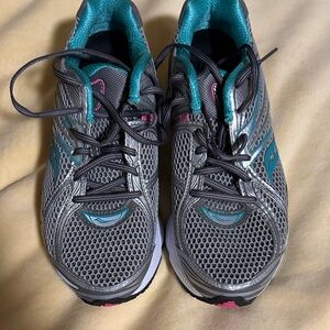 Gray and Teal Women's Running Shoes